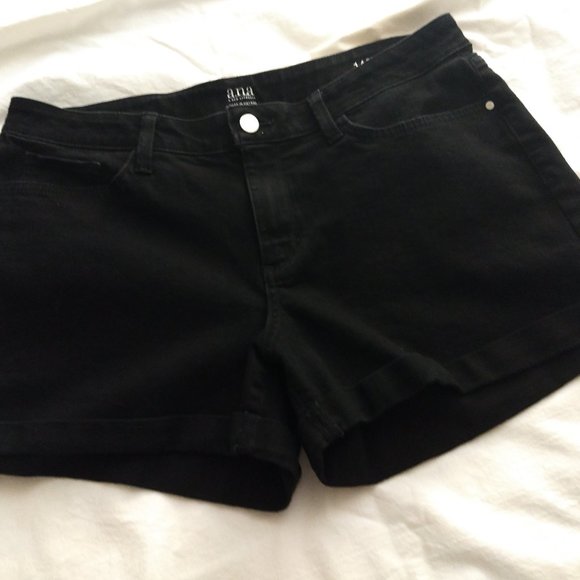 a.n.a Pants - a.n.a shorts